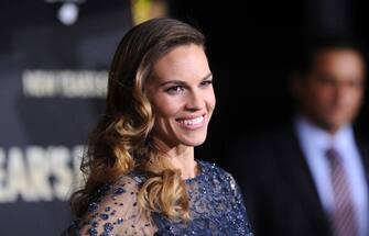HOLLYWOOD, CA - DECEMBER 05: Actress Hilary Swank arrives at the premiere of Warner Bros. Pictures' 'New Year's Eve' at Grauman's Chinese Theatre on December 5, 2011 in Hollywood, California. (Photo by Jason Merritt/Getty Images)
