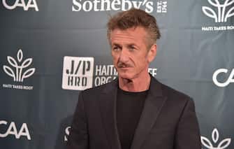 NEW YORK, NY - MAY 05:  Actor Sean Penn attends Sean Penn & Friends HAITI TAKES ROOT: A Benefit Dinner & Auction to Reforest & Rebuild Haiti to Support J/P Haitian Relief Organization at Sotheby's on May 5, 2017 in New York City.  (Photo by Theo Wargo/Getty Images for J/P Haitian Relief Organization )