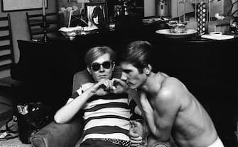 NEW YORK - MAY 4:  Andy Warhol with Patrick Flaming filming the Chelsea Girls on May 4, 1966 in New York, New York. (Photo by Santi Visalli/Getty Images) 