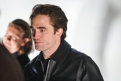 Coronavirus, Robert Pattinson positivo. Riprese "The Batman" sospese