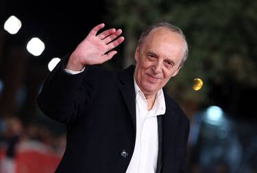ROME, ITALY - OCTOBER 16: Dario Argento walks the red carpet for 'Truth' during the 10th Rome Film Fest at Auditorium Parco Della Musica on October 16, 2015 in Rome, Italy.  (Photo by Elisabetta A. Villa/WireImage)