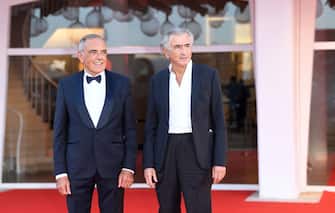 VENICE, ITALY - SEPTEMBER 06: (L-R)  Director of the Festival Alberto Barbera and Bernard-Henri LÃ©vy walk the red carpet ahead of the movie "The World To Come" at the 77th Venice Film Festival on September 06, 2020 in Venice, Italy. (Photo by Daniele Venturelli/WireImage,)