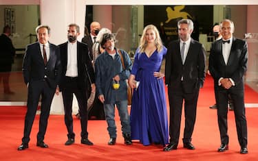 VENICE, ITALY - SEPTEMBER 06: Corrado Giannetti , Marco Zucca, Gavino Ledda, Anna Koenig, Salvatore Mereu and Director of the festival Alberto Barbera walk the red carpet ahead of the movie "Assandira" at the 77th Venice Film Festival on September 06, 2020 in Venice, Italy. (Photo by Ernesto S. Ruscio/Getty Images)