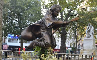 Harry Potter statua Londra