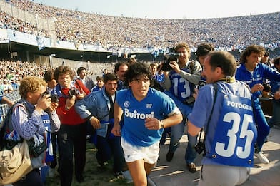 Addio a Diego Armando Maradona: tutti i film sul Pibe de Oro