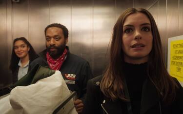 Locked Down: il trailer del film con Anne Hathaway sul lockdown
