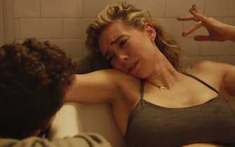 PIECES OF A WOMAN
(L to R) Shia LeBeouf as Sean and Vanessa Kirby as Martha