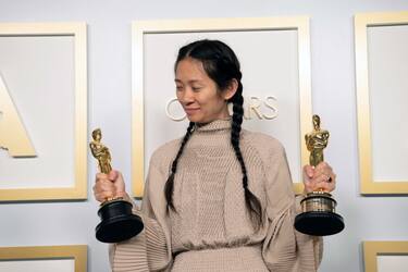 LOS ANGELES, CALIFORNIA â   APRIL 25: (EDITORIAL USE ONLY) In this handout photo provided by A.M.P.A.S., ChloÃ© Zhao, winner of the Best Director for 'Nomadland,' poses in the press room during the 93rd Annual Academy Awards at Union Station on April 25, 2021 in Los Angeles, California. (Photo by Matt Petit/A.M.P.A.S. via Getty Images)