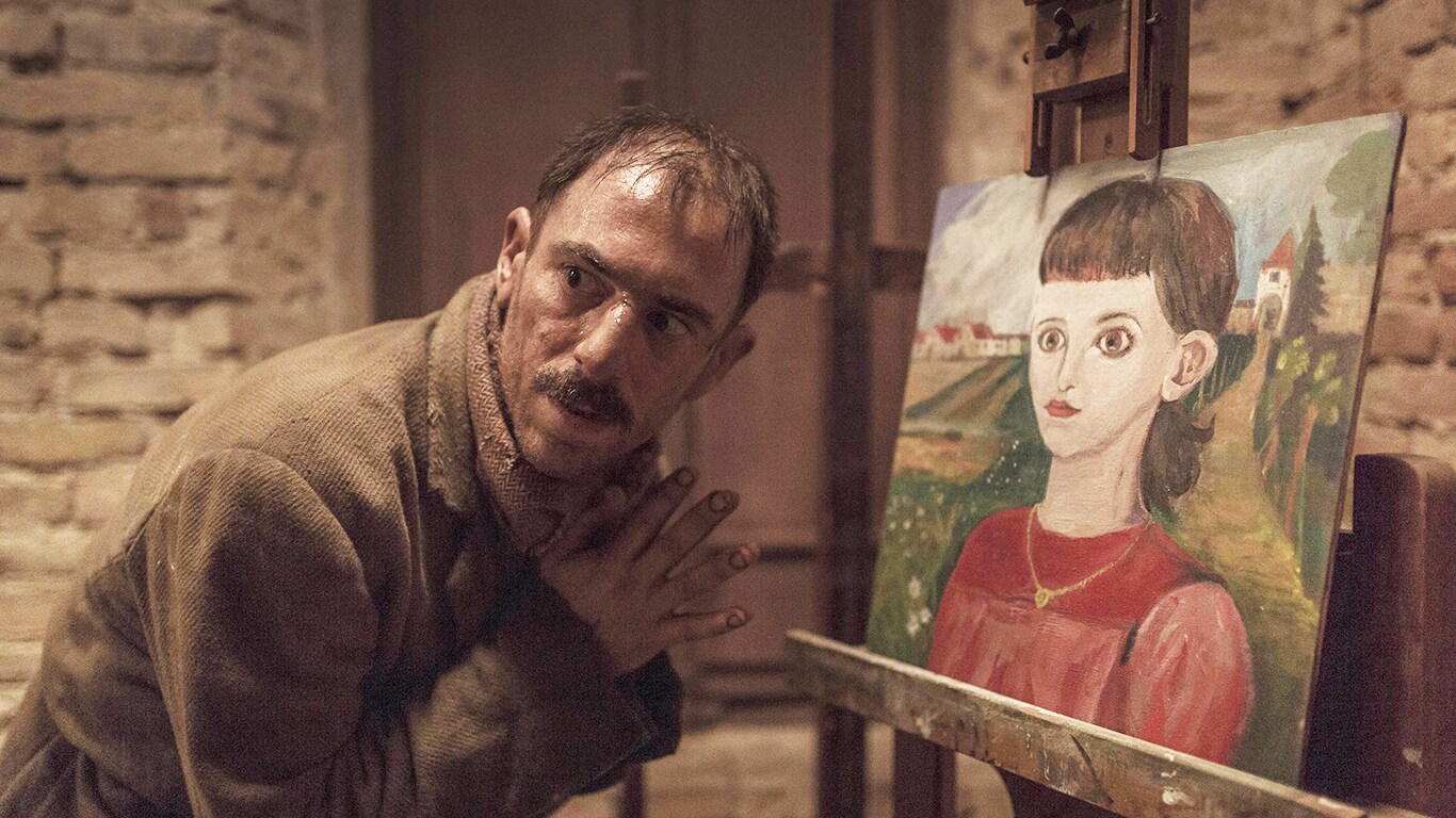 Elio Germano in Volevo nascondermi Volevo nascondermi trama cast premi