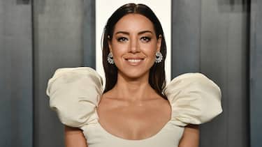 BEVERLY HILLS, CALIFORNIA - FEBRUARY 09: Aubrey Plaza attends the 2020 Vanity Fair Oscar Party hosted by Radhika Jones at Wallis Annenberg Center for the Performing Arts on February 09, 2020 in Beverly Hills, California. (Photo by Frazer Harrison/Getty Images)
