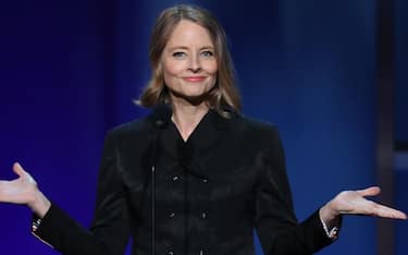 US actress Jodie Foster speaks on stage during the 47th American Film Institute (AFI) Life Achievement Award Gala at the Dolby theatre in Hollywood on June 6, 2019. (Photo by Jean-Baptiste LACROIX / AFP)        (Photo credit should read JEAN-BAPTISTE LACROIX/AFP via Getty Images)