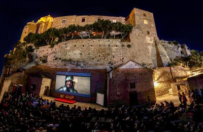 Ischia Film Festival 2021, ospite d'onore Oliver Stone: il programma