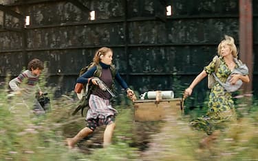 USA. Emily Blunt, Noah Jupe, and Millicent Simmonds in a scene from the ©Paramount Pictures new movie: A Quiet Place: Part II (2020).
Plot: Following the events at home, the Abbott family now face the terrors of the outside world. Forced to venture into the unknown, they realize the creatures that hunt by sound are not the only threats lurking beyond the sand path.
Ref: LMK110-J7127-190521
Supplied by LMKMEDIA. Editorial Only.
Landmark Media is not the copyright owner of these Film or TV stills but provides a service only for recognised Media outlets. pictures@lmkmedia.com