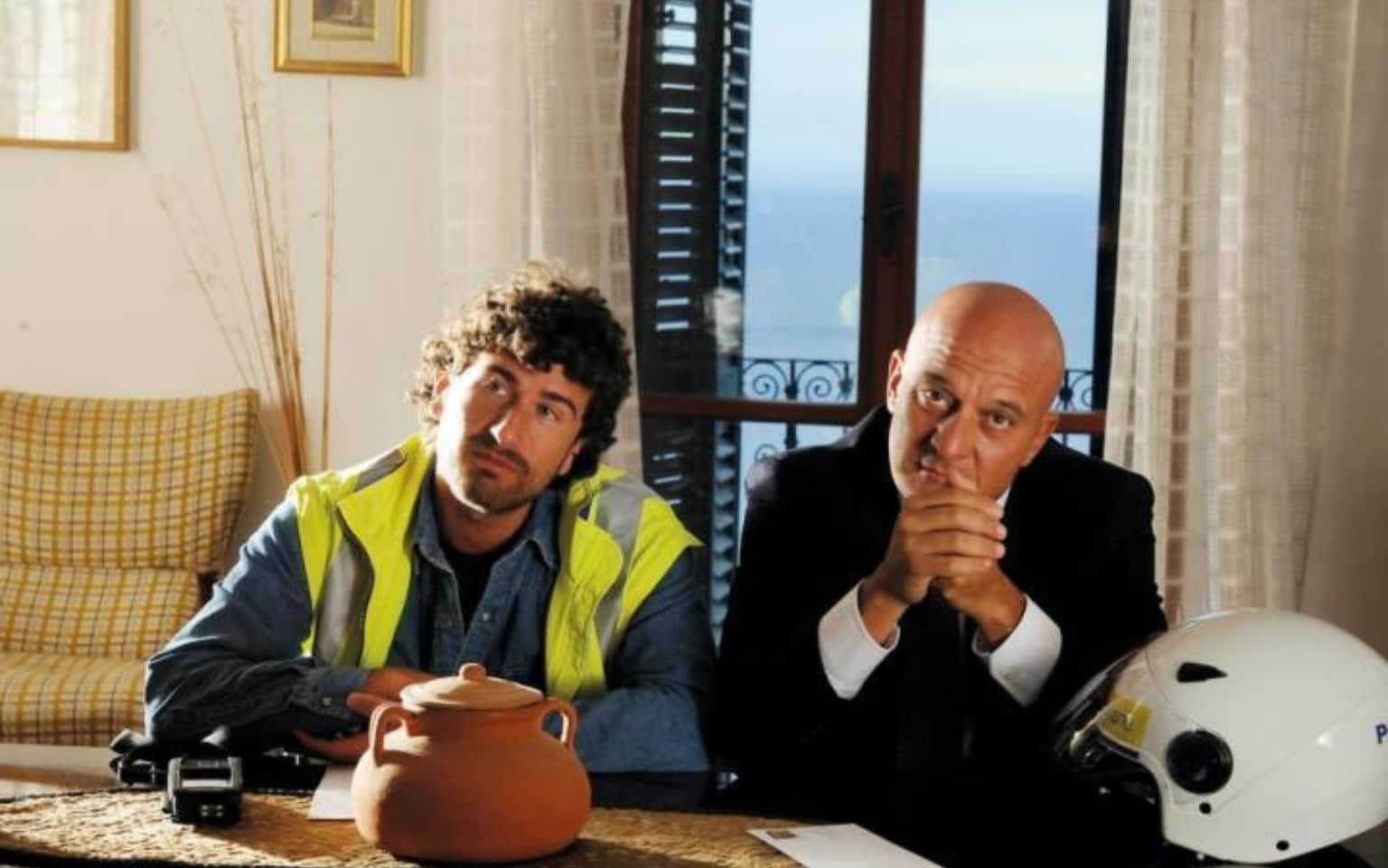 Benvenuti al Sud, le location i luoghi di Castellabate dove hanno girato il film. FOTO Sky TG24 Benvenuti al Sud, le location i luoghi di Castellabate dove hanno girato il film. FOTO Sky TG24