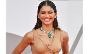 VENICE, ITALY - SEPTEMBER 03: Zendaya attends the red carpet of the movie "Dune" during the 78th Venice International Film Festival on September 03, 2021 in Venice, Italy.  (Photo by Stephane Cardinale - Corbis / Corbis via Getty Images)