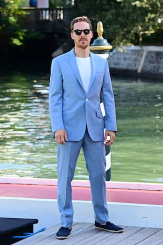 VENICE, ITALY - SEPTEMBER 02: Benedict Cumberbatch arrives at the 78th Venice International Film Festival on September 02, 2021 in Venice, Italy. (Photo by Daniele Venturelli/WireImage)