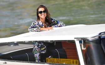 VENICE, ITALY - SEPTEMBER 03: Caterina Balivo arrives at the 78th Venice International Film Festival on September 03, 2021 in Venice, Italy. (Photo by Jacopo Raule/Getty Images)