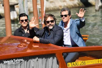 VENICE, ITALY - SEPTEMBER 03: Oscar Isaac, Javier Bardem and Josh Brolin are seen arriving at the 78th Venice International Film Festival on September 03, 2021 in Venice, Italy. (Photo by Jacopo Raule/Getty Images)