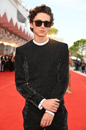 VENICE, ITALY - SEPTEMBER 03: TimothÃ©e Chalamet attends the red carpet of the movie "Dune" during the 78th Venice International Film Festival on September 03, 2021 in Venice, Italy. (Photo by Pascal Le Segretain/Getty Images)