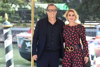 VENICE, ITALY - SEPTEMBER 05: Gabriele Muccino and Angelica Russo arrive at the 78th Venice International Film Festival on September 05, 2021 in Venice, Italy. (Photo by Daniele Venturelli/WireImage)