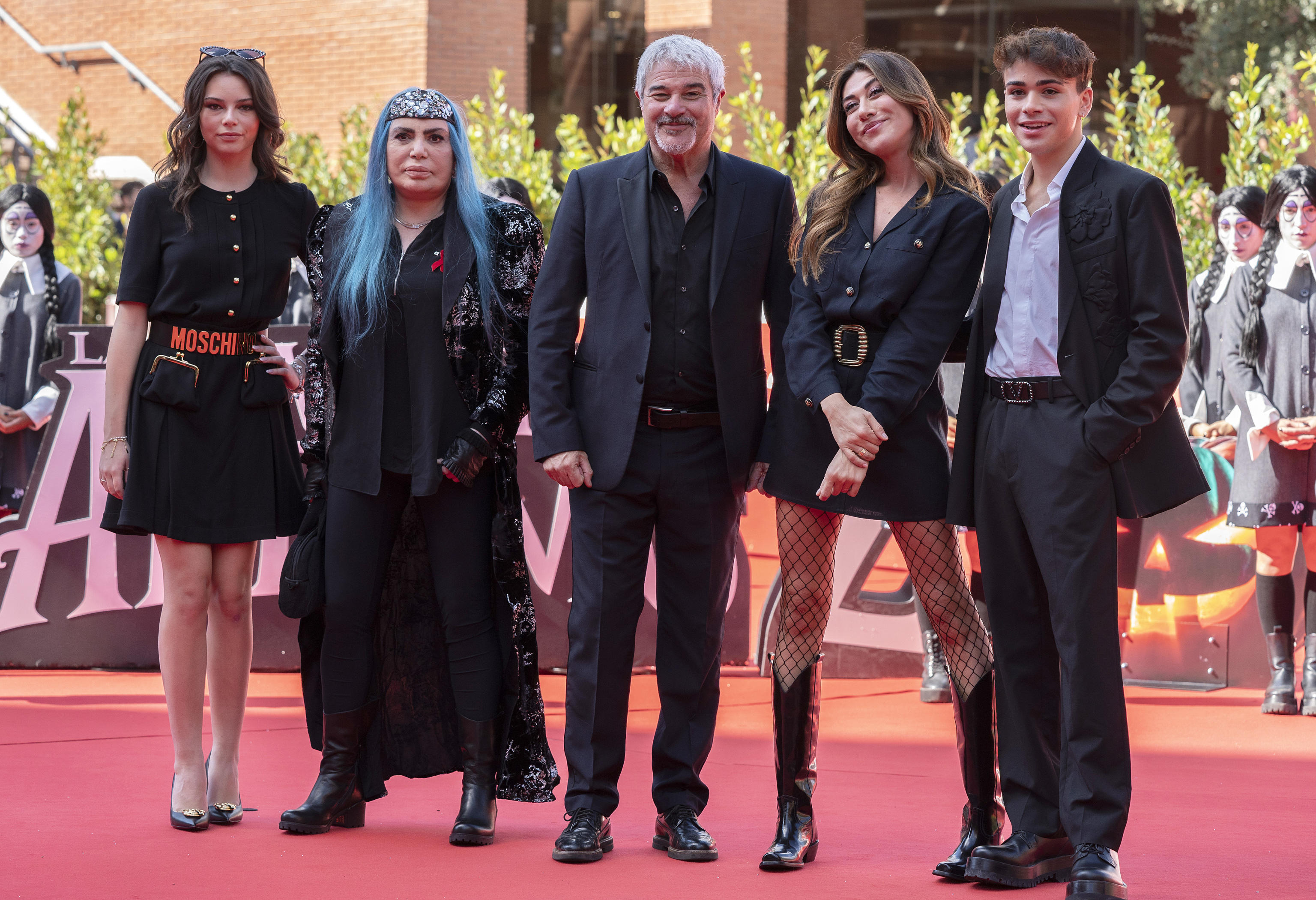 rome film fest 2021 the red carpet of the italian cast of the addams family 2 sky tg24