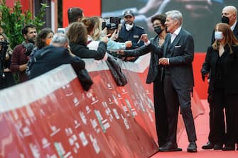Italian singer, Claudio Baglioni, arrives at the 16th annual Rome International Film Festival, in Rome, Italy, 22 October 2021. The Festa del Cinema di Roma runs from 14 to 24 October. ANSA/FABIO FRUSTACI