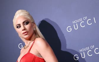 MILAN, ITALY - NOVEMBER 13: Lady Gaga attends the photocall of the Italian premiere of the movie "House Of Gucci" at The Space Cinema Odeon on November 13, 2021 in Milan, Italy. (Photo by Vittorio Zunino Celotto/Getty Images)