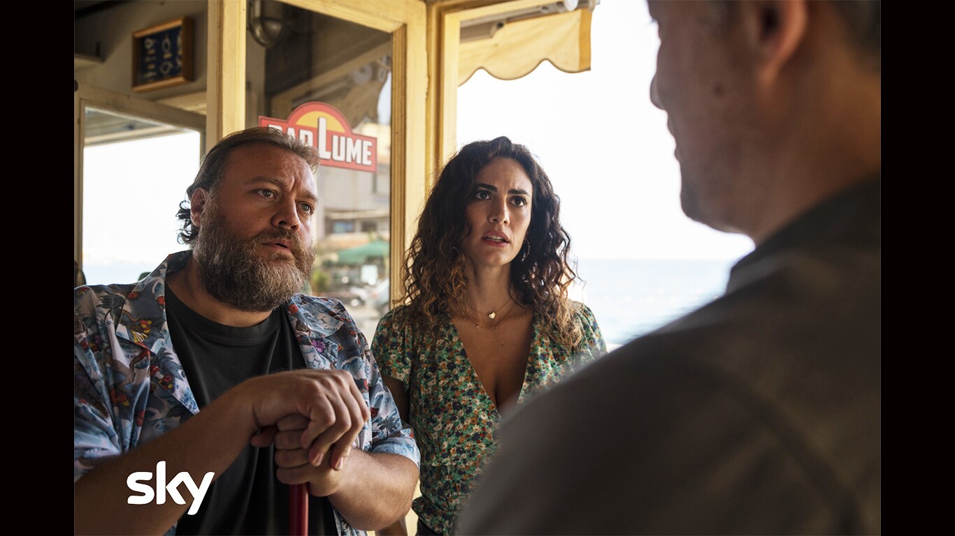 Stefano Fresi ed Enrica Guidi in I Delitti del BarLume