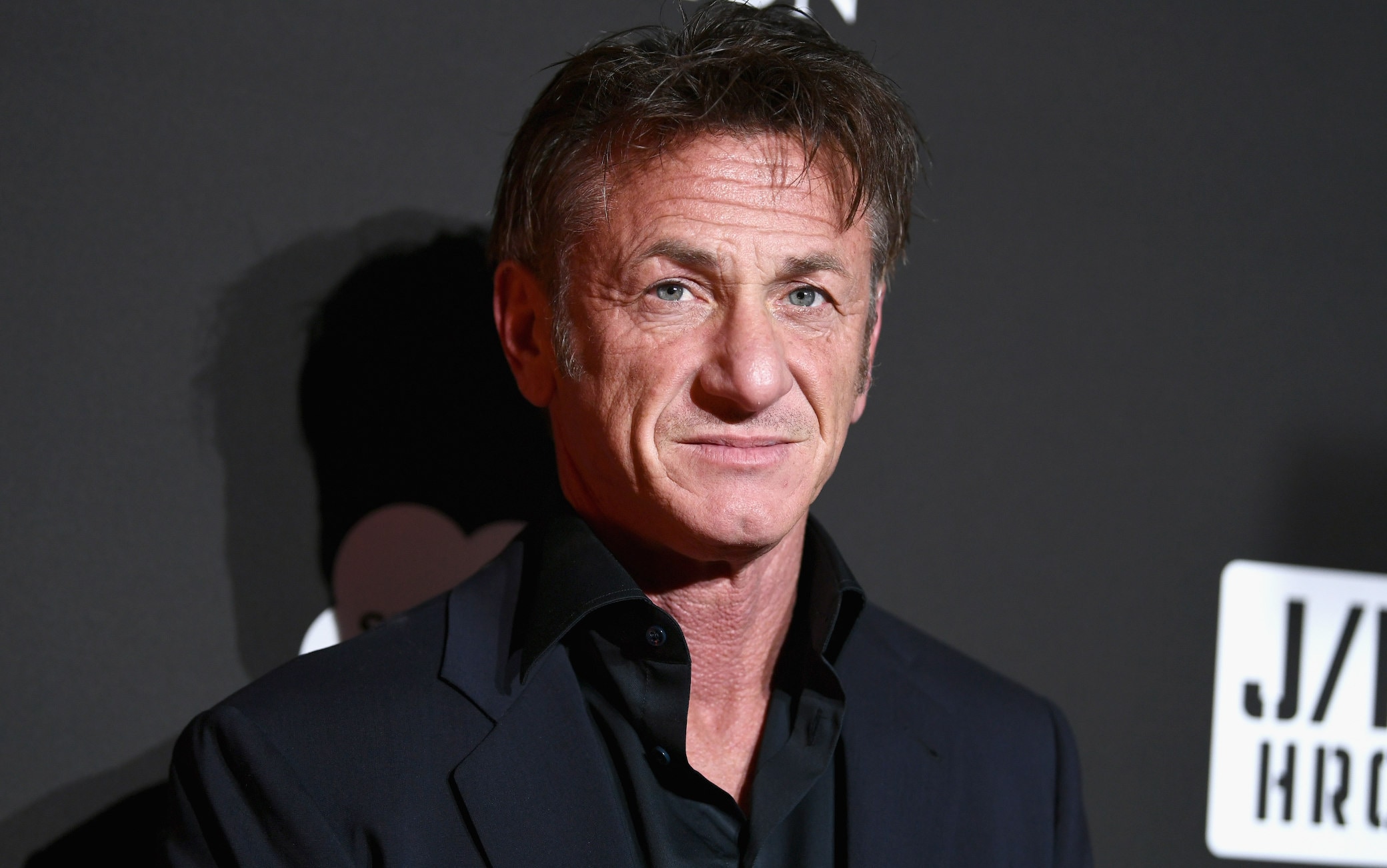 Sean Penn is in Ukraine for a documentary about the war Italian Post