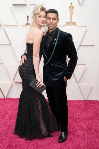 HOLLYWOOD, CALIFORNIA - MARCH 27: (L-R) Amanda Pacheco and Wilmer Valderrama attend the 94th Annual Academy Awards at Hollywood and Highland on March 27, 2022 in Hollywood, California. (Photo by Kevin Mazur/WireImage)