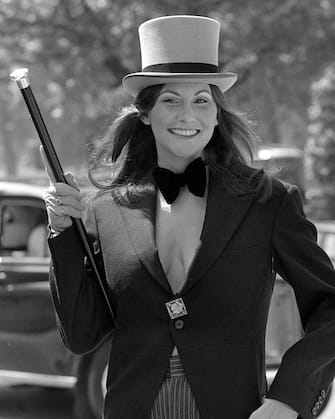 Actress Linda Lovelace who starred in the American porn film 'Deep Throat' leaves her London Hotel on Route for Royal Ascot.  (Photo by PA Images via Getty Images)