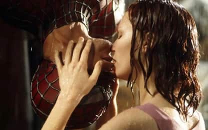 Spider-Man, Maguire stava per soffocare per il bacio a testa in giù