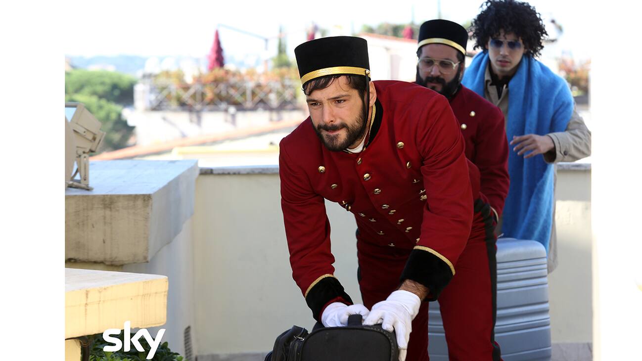 (Im)Perfetti criminali, le foto del film Sky Original in prima tv su