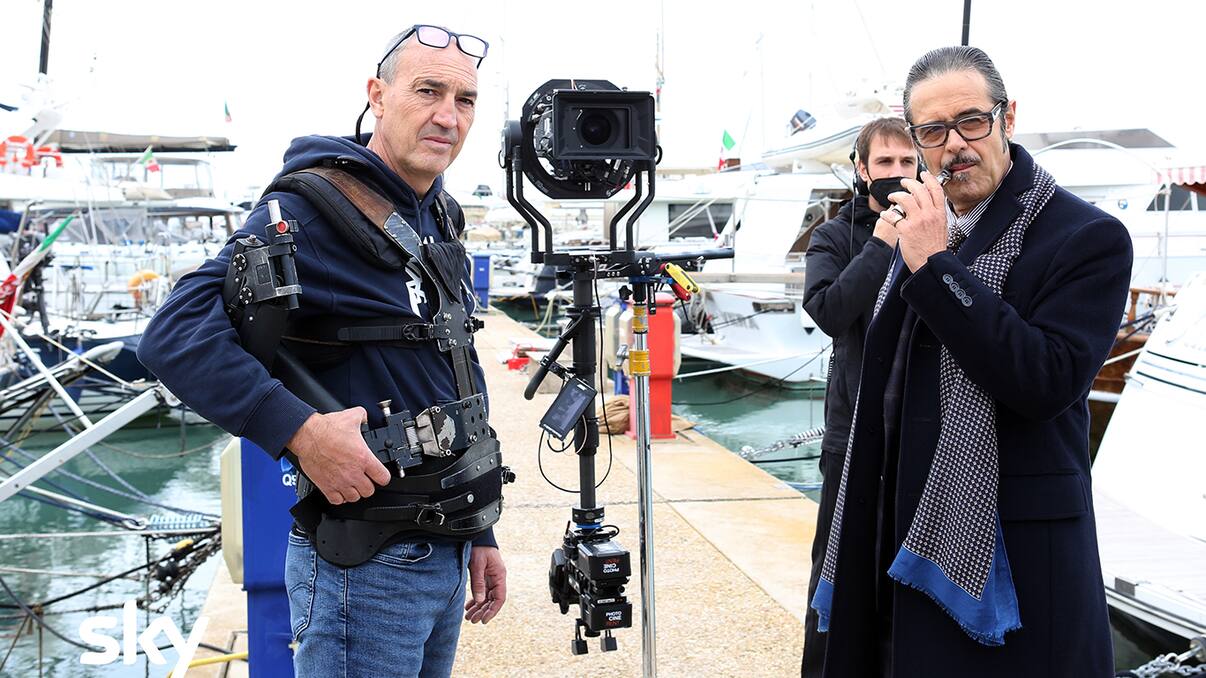 (Im)Perfetti criminali, le foto del film Sky Original in prima tv su