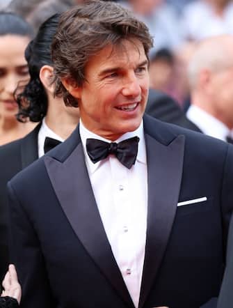 CANNES, FRANCE - MAY 18: Tom Cruise attends the screening of "Top Gun: Maverick" during the 75th annual Cannes film festival at Palais des Festivals on May 18, 2022 in Cannes, France.  (Photo by Daniele Venturelli / WireImage)