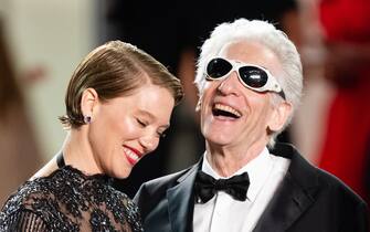 CANNES, FRANCE - MAY 23: Léa Seydoux and David Cronenberg attend the screening of "Crimes Of The Future" during the 75th annual Cannes film festival at Palais des Festivals on May 23, 2022 in Cannes, France. (Photo by Samir Hussein/WireImage)