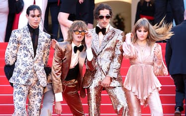 CANNES, FRANCE - MAY 25: Ethan Torchio, Thomas Raggi, Damiano David and Victoria De Angelis of Maneskin attend the screening of "Elvis" during the 75th annual Cannes film festival at Palais des Festivals on May 25, 2022 in Cannes, France. (Photo by Daniele Venturelli/WireImage)