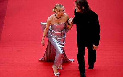 Festival di Cannes, la cerimonia di premiazione e il red carpet. LIVE