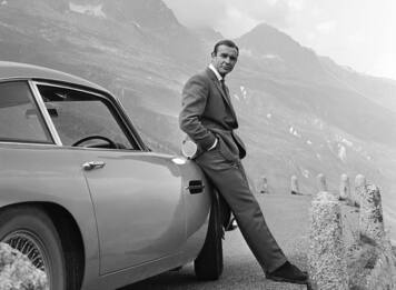 All'asta l'Aston Martin di Sean Connery, l'auto di James Bond