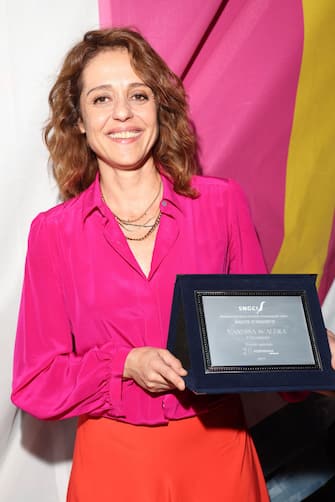 ROME, ITALY - JUNE 20: Vanessa Scalera poses with her Nuovo Imaie Award for "Lâ  Arminuta" at the 76th Nastri D'Argento 2022 on June 20, 2022 in Rome, Italy. (Photo by Daniele Venturelli/Daniele Venturelli / WireImage  )