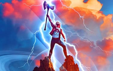 thor: love and thunder cover Marvel studios
