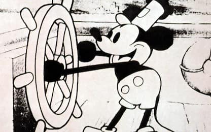 Topolino, tra 2 anni Disney perderà diritti esclusivi del personaggio