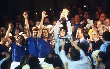 ll viaggio degli eroi, film documentario sull'Italia ai Mondiali 1982