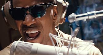Pictured: JAMIE FOXX as American legend Ray Charles in the musical  biographical drama, Ray.  		
Photo Credit:  Nicola Goode.