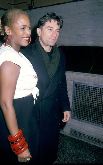 Robert De Niro (right) and Toukie Smith during AIDS Benefit Auction Honoring Willi Smith at Tower Gallery in New York City, New York, United States. (Photo by Ron Galella/Ron Galella Collection via Getty Images)