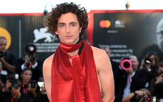 US/French actor Timothee Chalamet, arrives for the premiere of 'Bones and all' during the 79th annual Venice International Film Festival, in Venice, Italy, 02 September 2022. The movie is presented in Official competition 'Venezia 79' at the festival running from 31 August to 10 September 2022.  ANSA/CLAUDIO ONORATI
