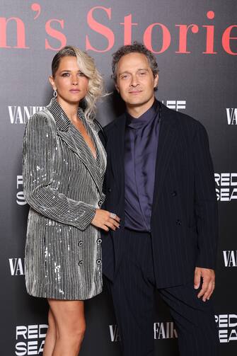 VENICE, ITALY - SEPTEMBER 02: Francesca Barra and Claudio Santamaria attend the Women's Stories gala night hosted by Vanity Fair and The Red Sea International Film Festival during the 79th Venice International Film Festival on September 02, 2022 in Venice, Italy. (Photo by Daniele Venturelli/Getty Images for The Red Sea International Film Festival)