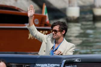 Harry Styles
arriving for the photocall for Don't Worry Darling during the 79th Venice International Film Festival on September 05, 2022 in Venice, Italy.
