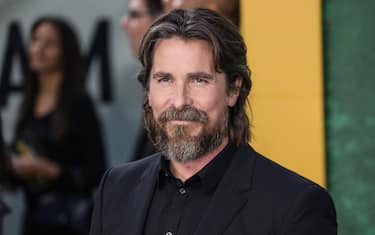 Celebrities seen attending the European premiere of "Amsterdam" at Odeon Luxe Leicester Square in London.



Pictured: Christian Bale

Ref: SPL5487801 210922 NON-EXCLUSIVE

Picture by: Brett D. Cove / SplashNews.com



Splash News and Pictures

USA: +1 310-525-5808
London: +44 (0)20 8126 1009
Berlin: +49 175 3764 166

photodesk@splashnews.com



World Rights,