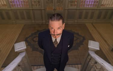 USA.  Kenneth Branagh in the new movie (C) Walt Disney Studios: Death on the Nile (2021).  Plot: While on holiday on the Nile, Hercule Poirot must investigate the murder of a young heiress.  Reference: LMK106-J7730-231221 Courtesy of LMKMEDIA.  Edition only.  Landmark Media does not own the copyright to these footage from movies or TV shows, but only provides services to established media.  images@lmkmedia.com